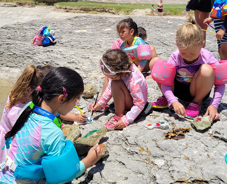 Outdoor Crafts